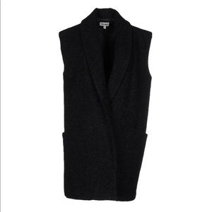 Belair Sleeveless Coat Deep Gray Size 2